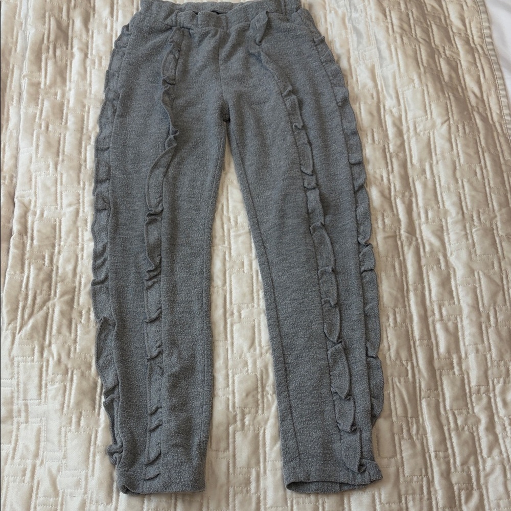 Chaser Kids Gray Ruffle Knit Pants